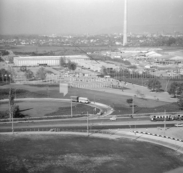 1964 Donauparkhalle